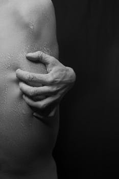 What Causes Itching on the Roof of Your Mouth?