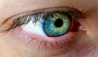 Recognizing Thyroid Eye Disease Symptoms for Better Eye Health