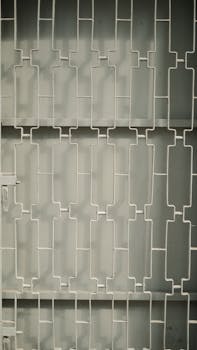 Are You Noticing These Signs of Low Iron in Your Eyes?