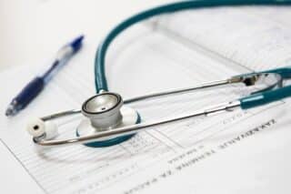 Navigating the Challenges of Bowel Endometriosis for Better Health and Wellness